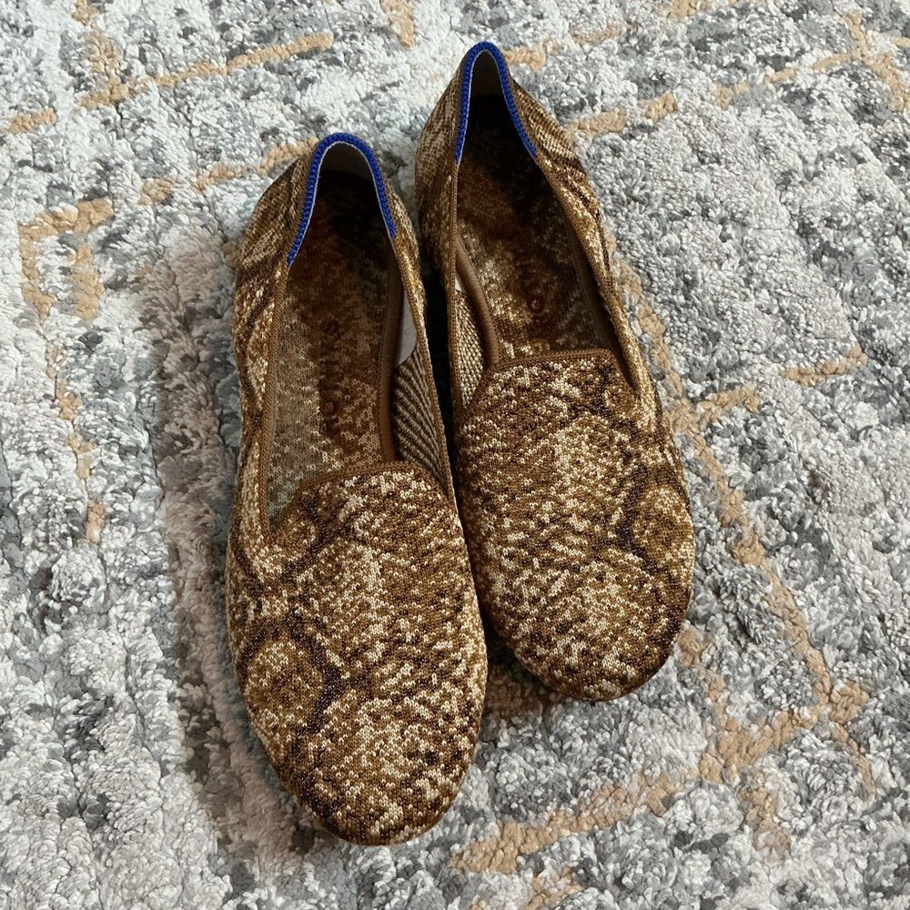 ROTHY’S LOAFER IN BRONZE PYTHON! EUC! SIZE 8